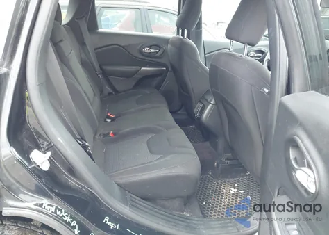 2019 Jeep Cherokee Latitude 4X4 z USA, uszkodzony, nr VIN 1C4PJMCBXKD164125